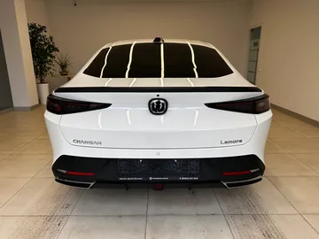Купить Changan Lamore Белый 1.5 AMT (180 л.с.) от 2419900 ₽. в Балаково