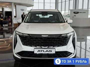 Купить Geely Atlas, II Белый 2.0 AT (200 л.с.) 4WD от 3070990 ₽. в Балаково