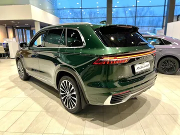 Купить Geely Monjaro, I Зеленый 2.0 AT (238 л.с.) 4WD от 4099990 ₽. в Балаково